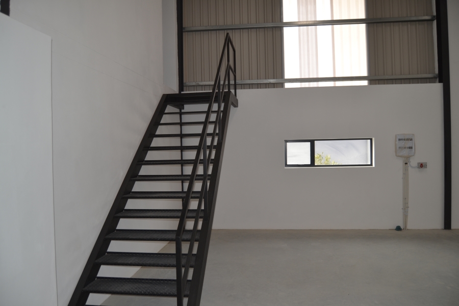 To Let Commercial Property for Rent in Rivergate Western Cape